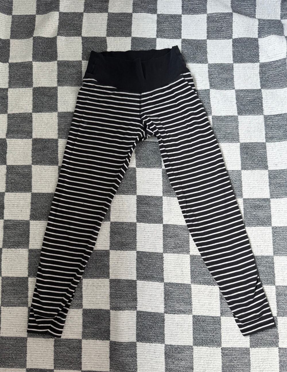 Old navy striped leggings